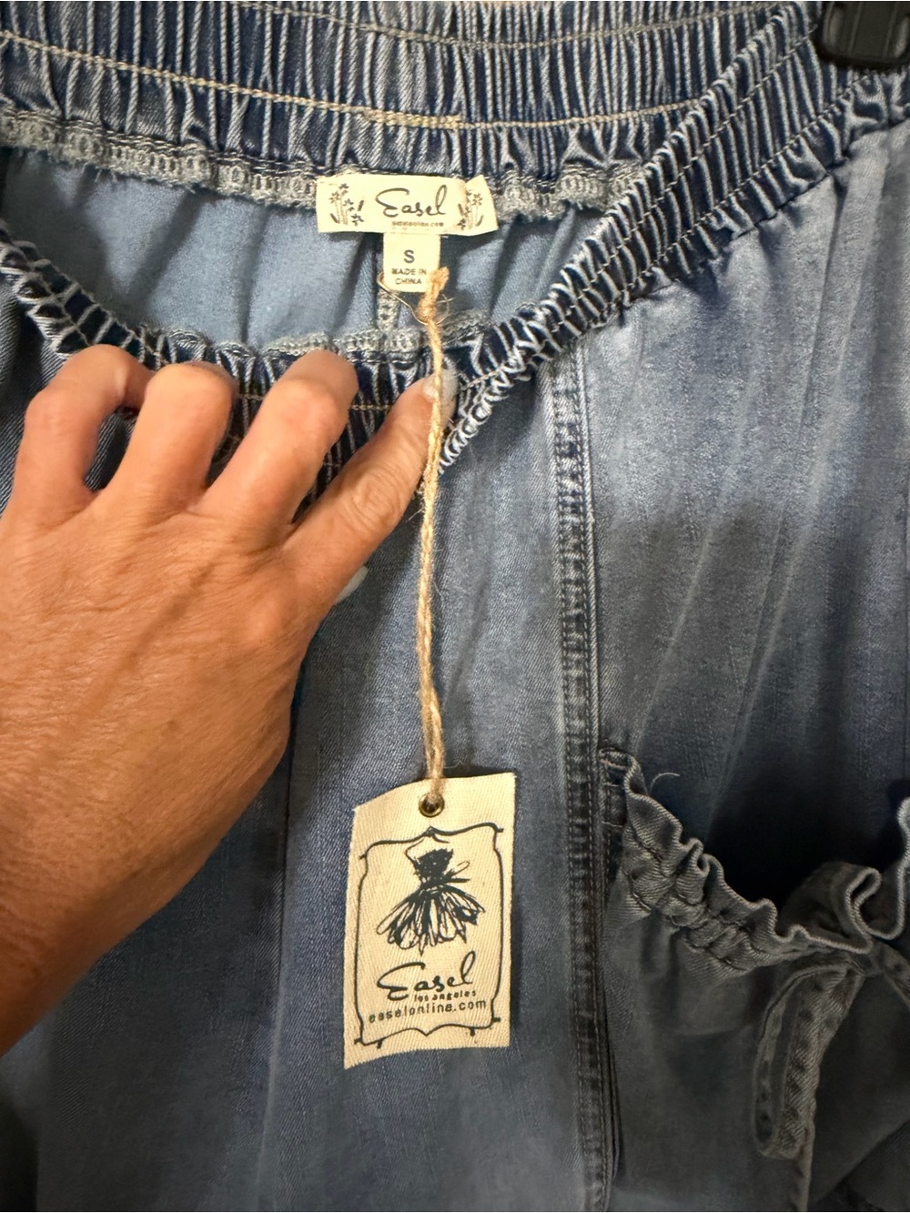 NWT Easel Chambray Wide Leg Cargo Pants Size Small Drawstring Balloon Barrel - Picture 2 of 5